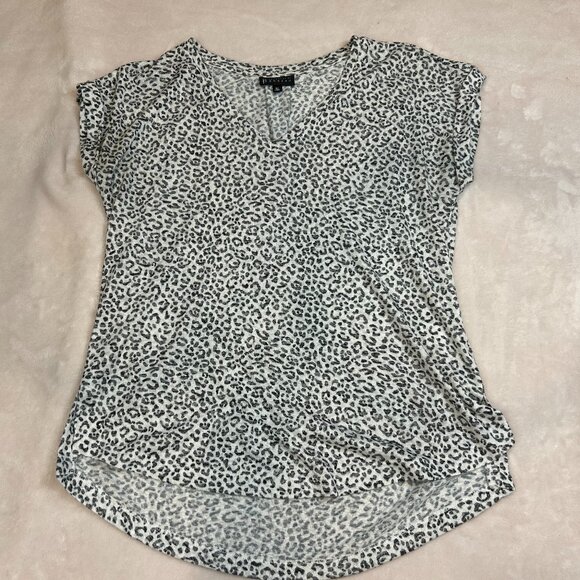 Bobeau Black White Animal Print Women Blouse Medium - Picture 2 of 8